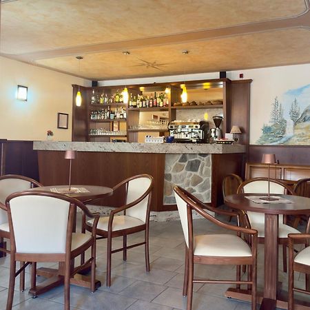 Hotel Dama Bianca Valtournenche Luaran gambar