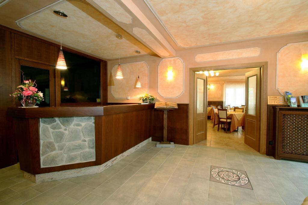 Hotel Dama Bianca Valtournenche Luaran gambar